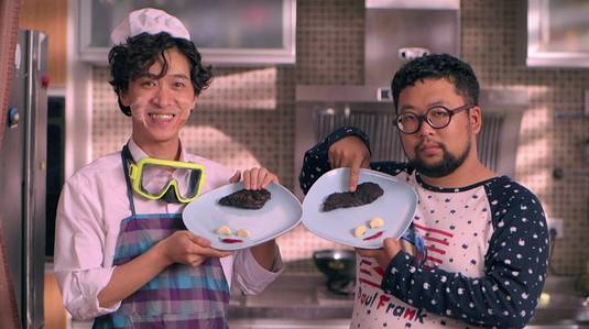 这部网络喜剧即将突破20亿人次！手牵手可以绕地球三圈了！