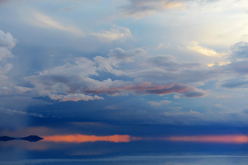 玻利维亚乌尤尼天空之镜视频,天空之镜玻利维亚