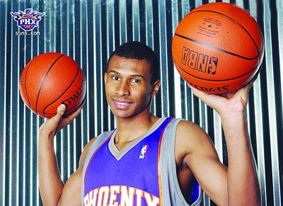 从小赤脚,从小就光脚