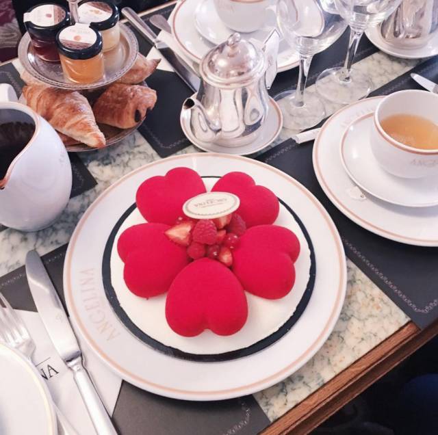 干货｜都留在机场，你郁闷航班误点，我大吃大喝不走——机场美食