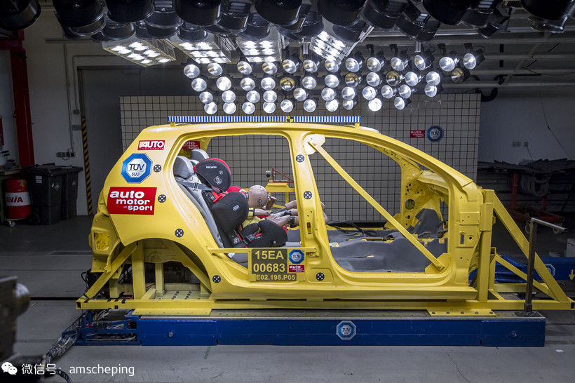 儿童座椅安在哪个位置最安全,儿童座椅买哪家的好