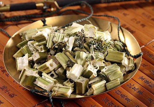 高龄备孕有闭经现象怎么调理,备孕期间闭经表现症状