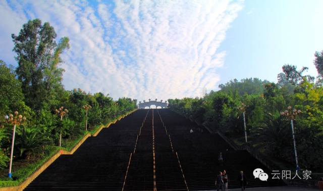 重庆市云阳县为什么发展这么快,重庆云阳未来的样子