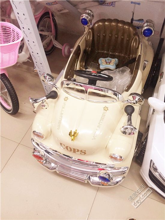 汉正街童装直播间秒杀,汉正街品牌童装直播间