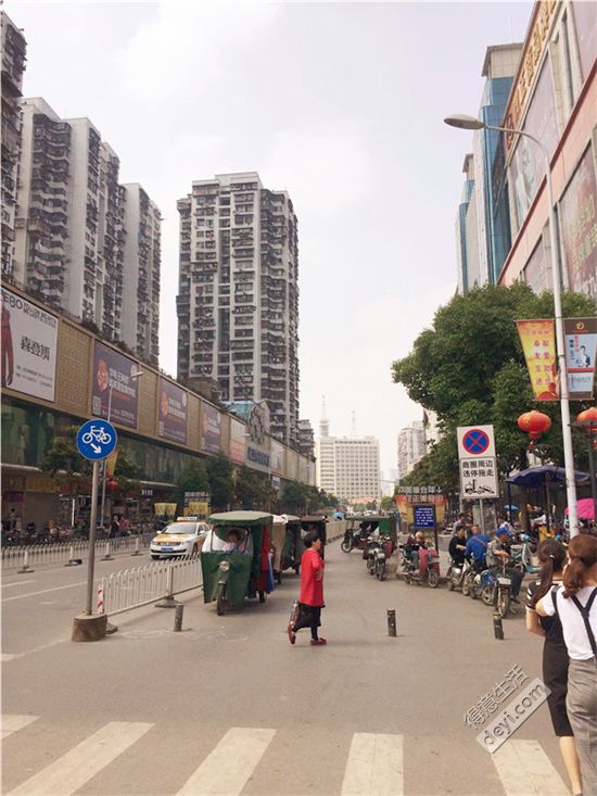 汉正街童装直播间秒杀,汉正街品牌童装直播间