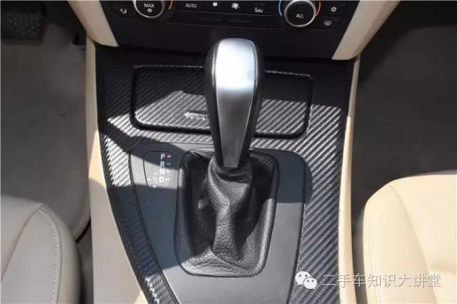 这车换避震要3000，还常年漏油，然而开过的人都瞬间被征服了