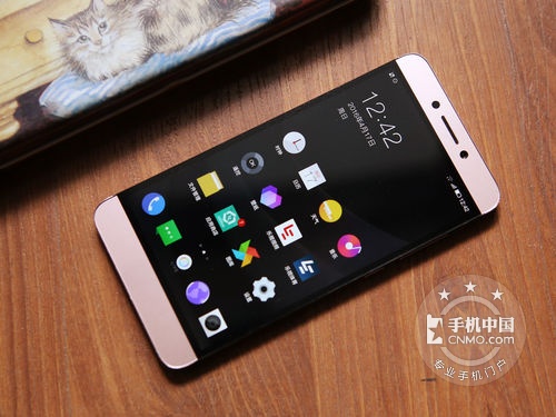 推荐2022年下半年最值得买高端机,即将要发布的新手机哪款性价比高