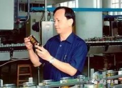 袜子学徒工创业项目,做袜子最成功的企业