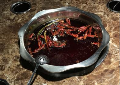 重庆串串火爆探店,重庆有哪些火爆的串串店