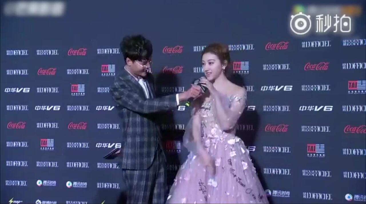 男友从神秘“贵人”换成张继科，景甜还能是宇宙甜吗？