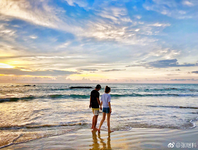 男友从神秘“贵人”换成张继科，景甜还能是宇宙甜吗？