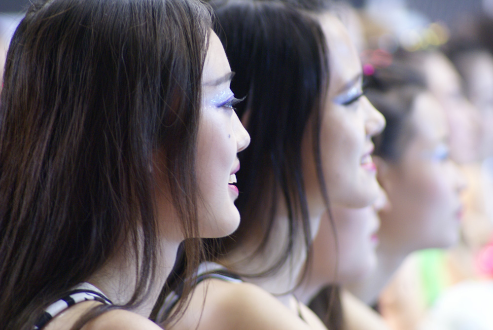 实拍中国大学生五人制足球联赛南大区上的50位美女