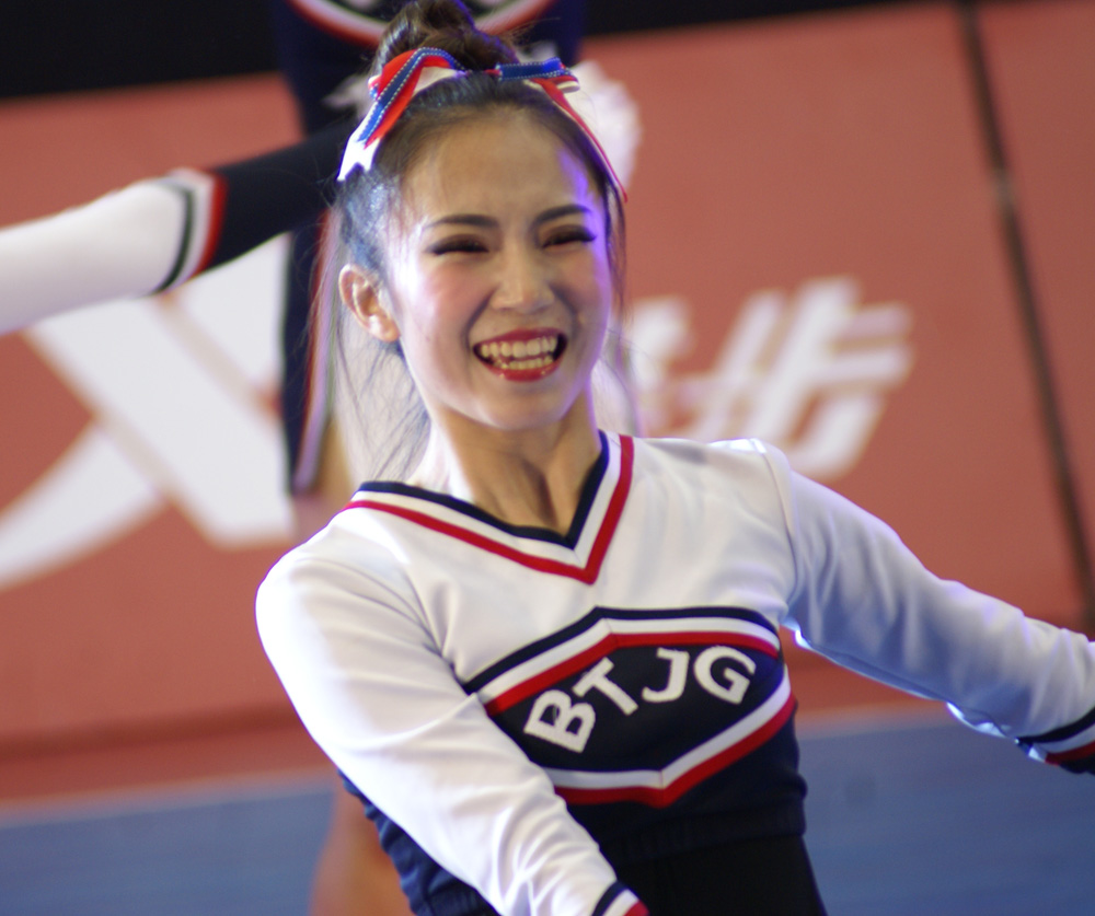 实拍中国大学生五人制足球联赛南大区上的50位美女