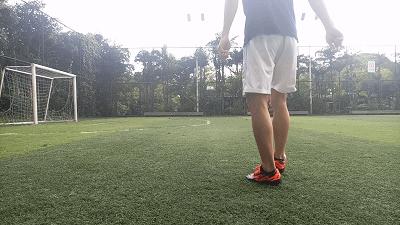 迪卡侬入门级宽脚足球鞋,迪卡侬足球鞋kipstaagility