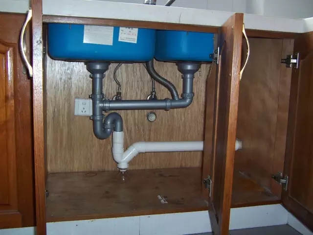 家里水管堵塞水流小怎么解决,家里下水管道堵塞怎么办