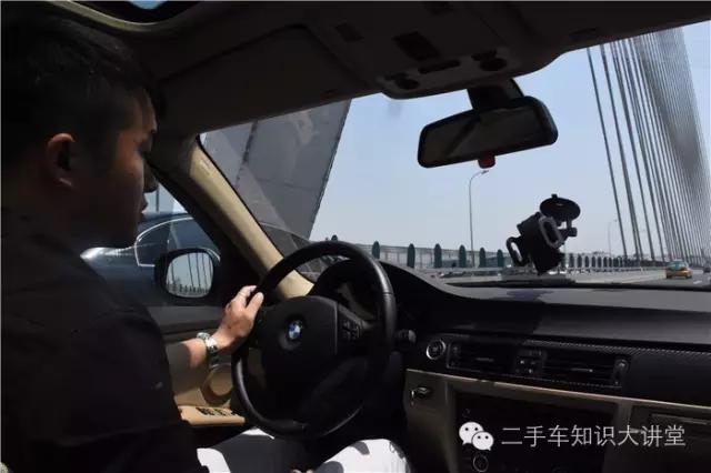 这车换避震要3000，还常年漏油，然而开过的人都瞬间被征服了