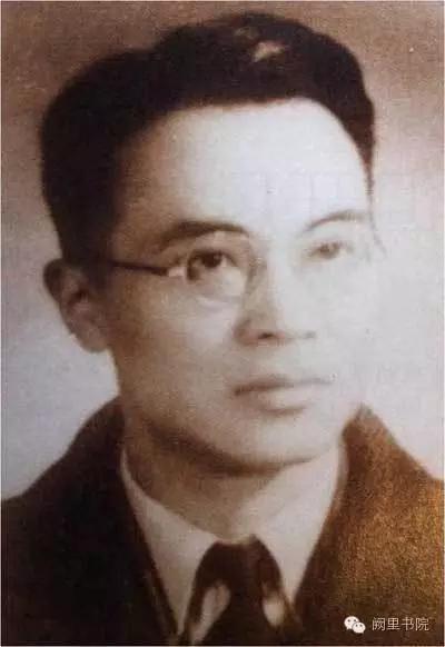 *克王**之译：《一个现代美学的批判性研究》