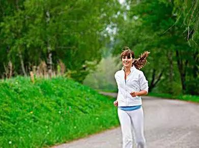 女孩子知道怎么去判断自己月经是否正常吗？