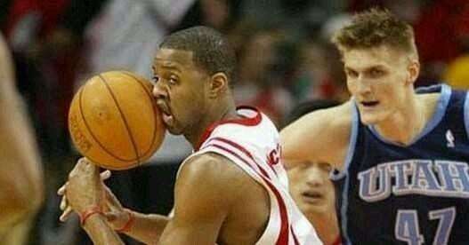 nba球员展示姚明的照片,nba姚明经典名场面照片