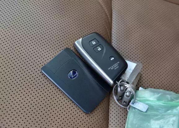 为什么车钥匙普遍那么丑？