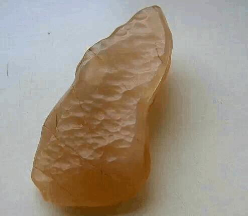 真正的纯天然玉石原石图片,各种玉原石图片大全集