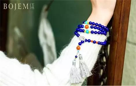 比黄金还值钱的十大文玩,玉镯式手串