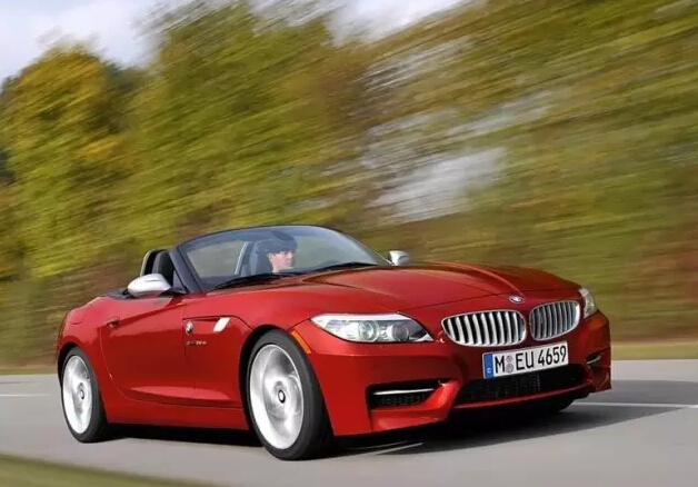 一锤子砸下去的高清视频,一锤子砸下去