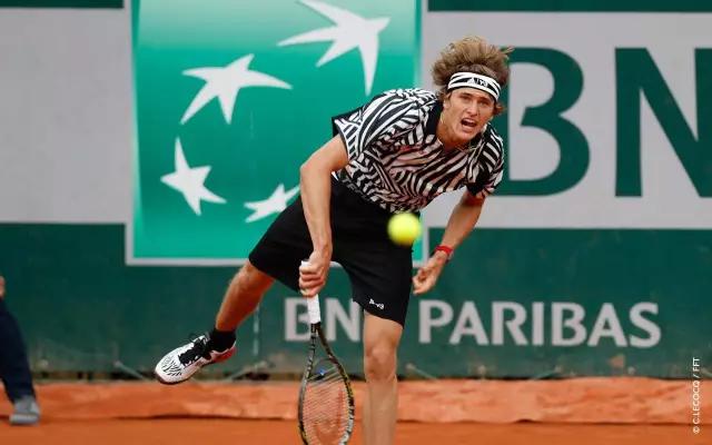 巴黎有朵雨做的云，法网今年不fashion？