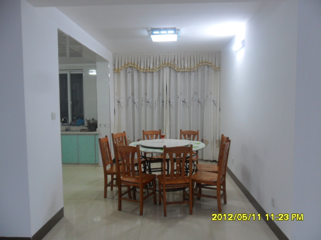 商品房3室一厅的装修图纸,1楼110平方4房1厅装修图纸