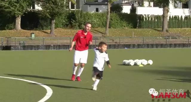 kegoal寰峰浗瓒崇悆鏁欏,kegoal瓒崇悆璁粌