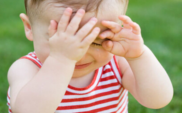 如何处理新生儿的肚脐视频,如何处理新生儿的鼻屎