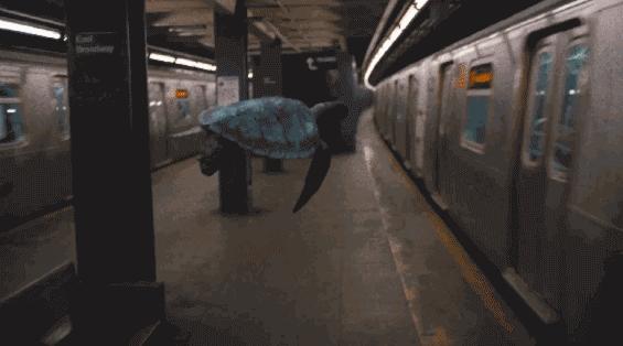 天了噜，他们的新MV这么会玩，原来玩摇滚的脑洞也很大