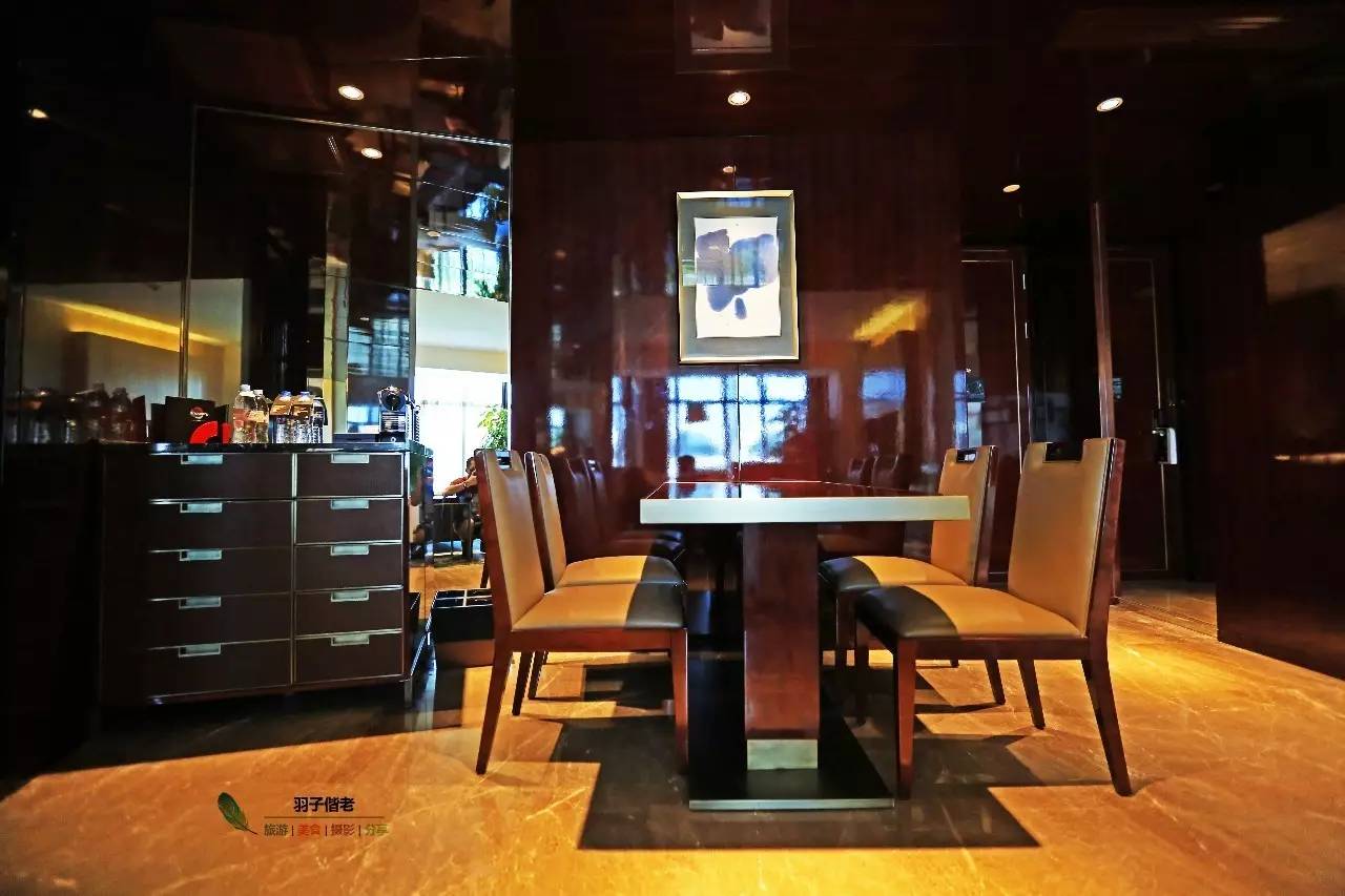 这一趟旅程，从机场铂尔曼开始