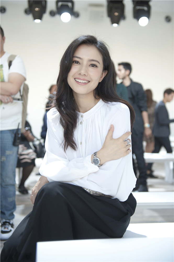 亚洲三美高圆圆,高圆圆蓝色阔腿裤