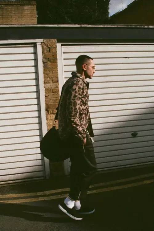 要不是这帮国外大牌明星都这么做！我差点就信了！