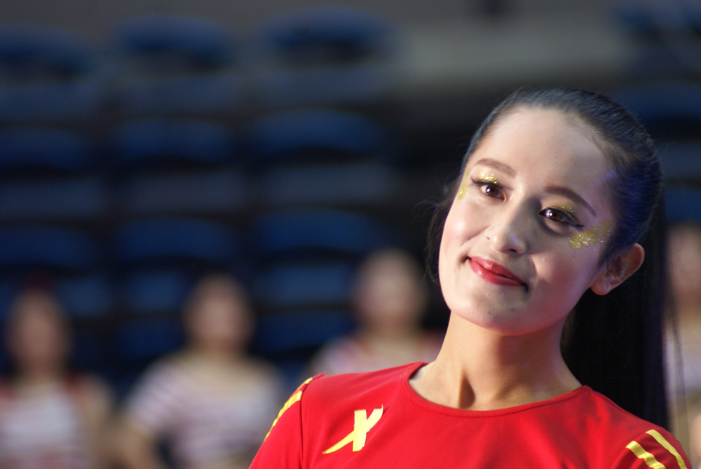 实拍中国大学生五人制足球联赛南大区上的50位美女