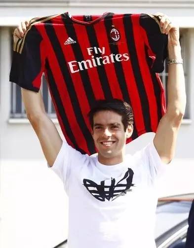 38岁卡卡现状,卡卡16年生涯最伤心一幕