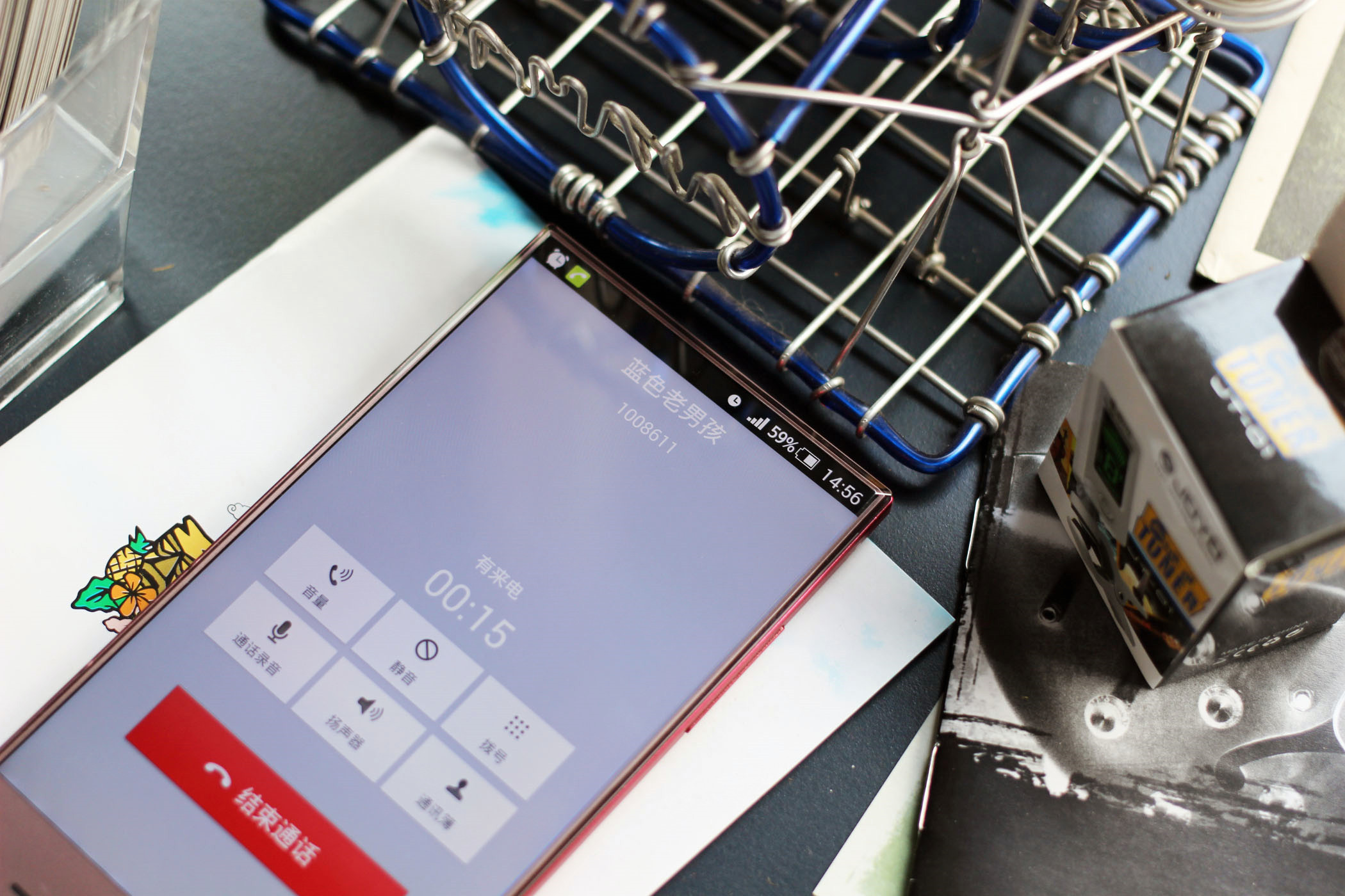 夏普402sh手机多少钱,夏普404无边框手机参数