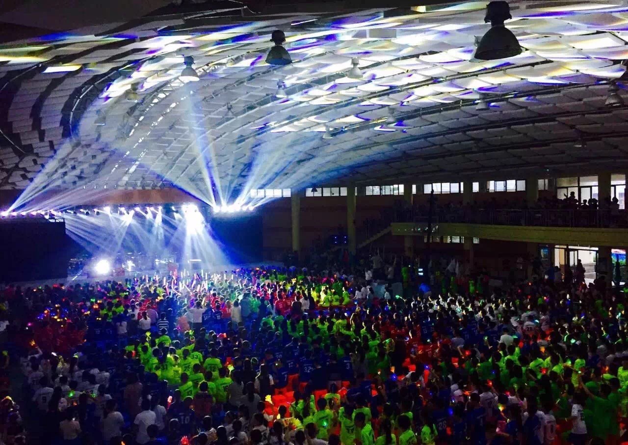 育华小学足球,绿城育华小学运动会