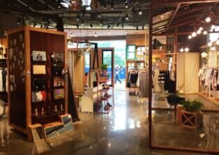 鍟嗗煄杞瀷,涔濇柟璐墿涓績涓哄暐鏇村悕