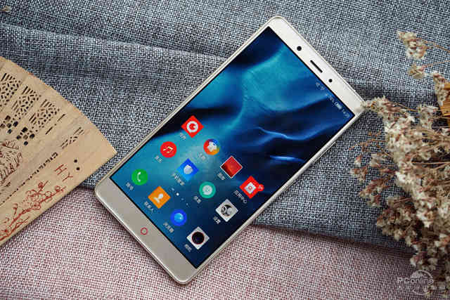 一周新闻汇:我总觉得，买格力手机2的都是真爱