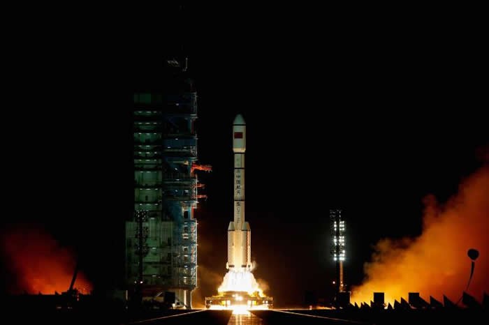 天宫号空间站距地球多少公里,天宫一号空间站多久绕地球一圈