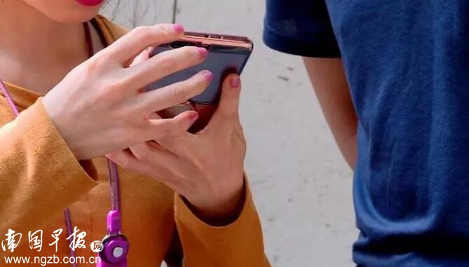 女子遇快递员骚扰后续,女顾客遭快递员骚扰后续