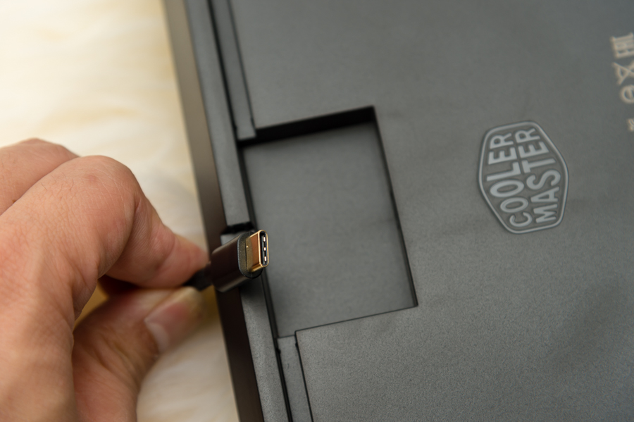 酷冷至尊樱桃红轴键盘,酷冷至尊skg机械键盘