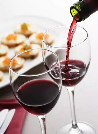 女孩子知道怎么去判断自己月经是否正常吗？