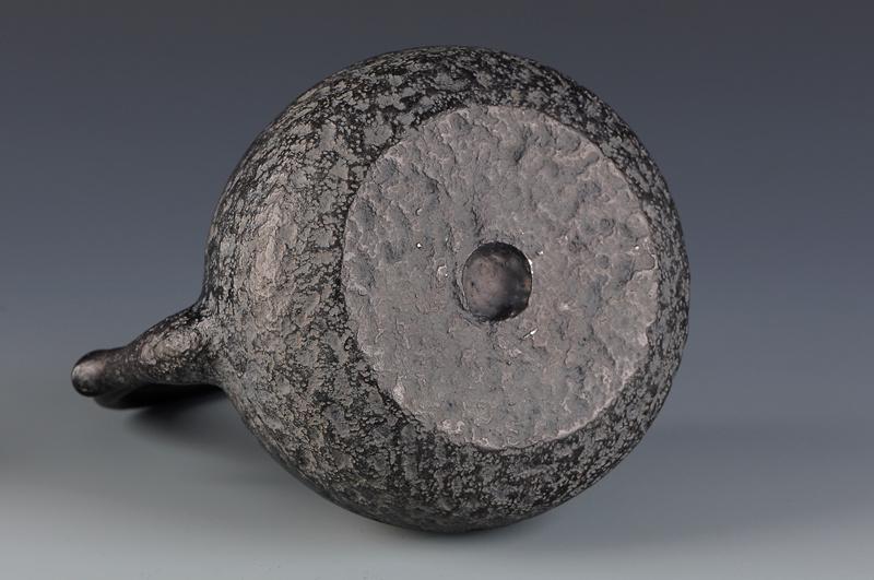 铜壶和铁壶选择哪个,怎样选择一把称心如意的铁壶