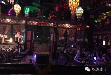 江北区可以看球的夜宵店,江北可以看球赛的酒吧