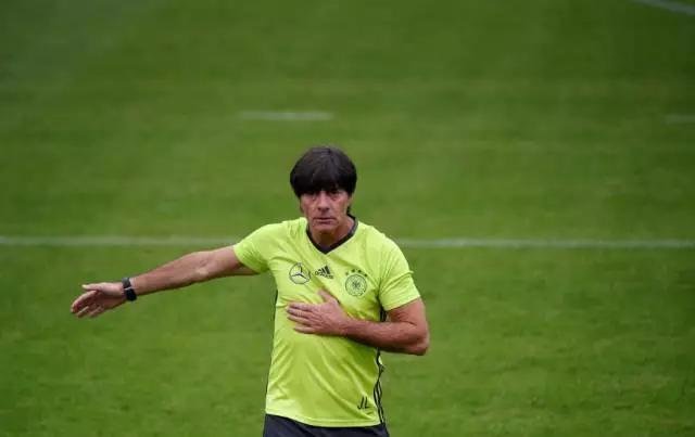 今天是全中国高考日英语,今天是高考日