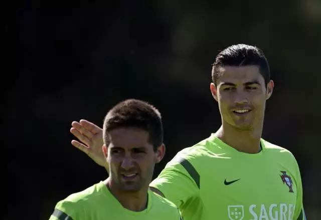 今天是全中国高考日英语,今天是高考日