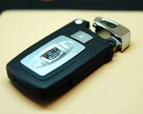 为什么车钥匙普遍那么丑？
